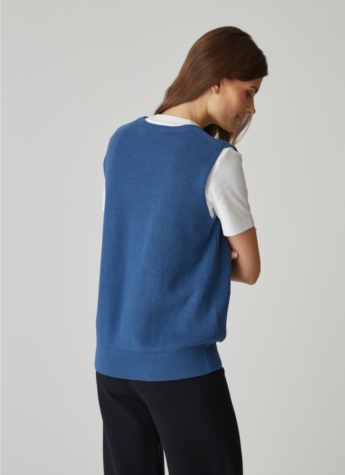 Pullunder aus Bio-Baumwolle von MAERZ München bei RUPP Moden